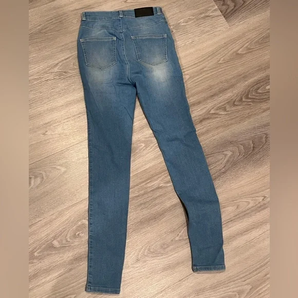 FITJEANS Women's Light Blue Skinny Jeans - Picture 2 of 7